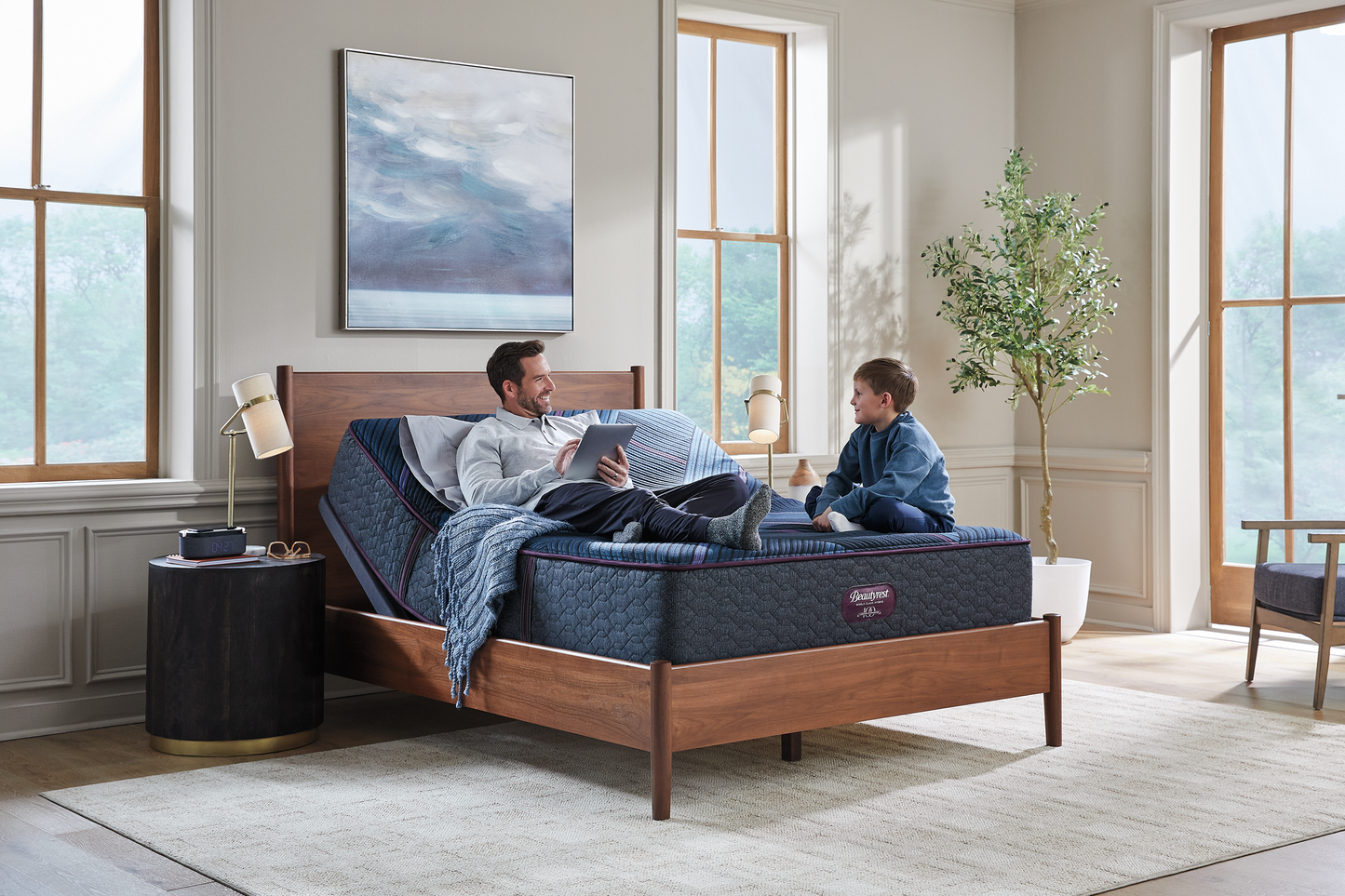 Beautyrest World Class Hybrid Level Three - Medium SALE