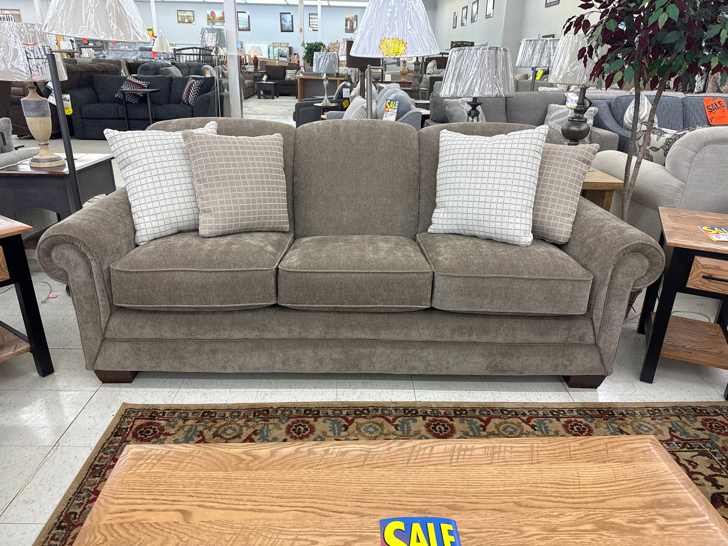 La-Z-Boy Mackenzie Stationary Sofa w/ Matching Loveseat