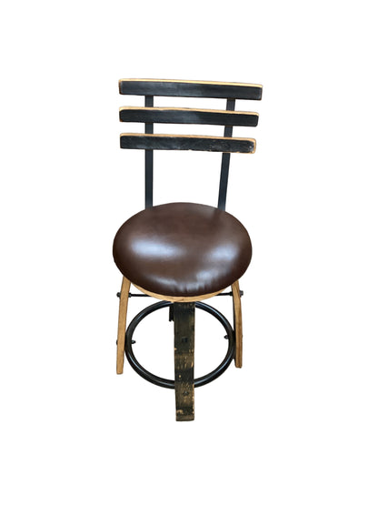 Whiskey Barrel Table with 4 Barstools