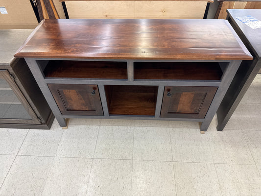 Amish Stone Lake Rough Sawn Maple 52" TV Stand
