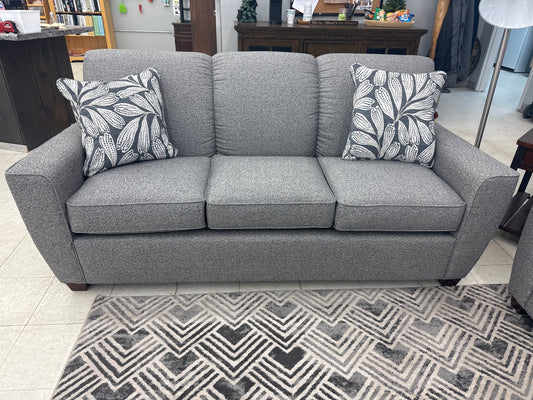 La-Z-Boy Piper Stationary Sofa w/ Matching Loveseat
