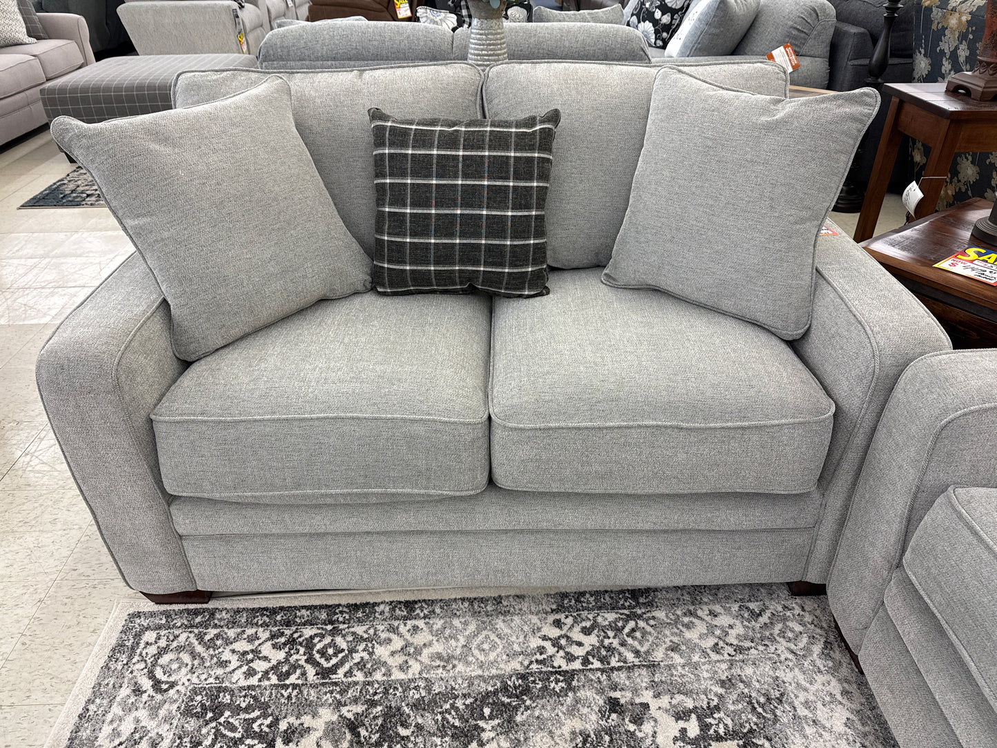 FACTORY SPECIAL La-Z-Boy Meyer Stationary Sofa w/ Matching Loveseat