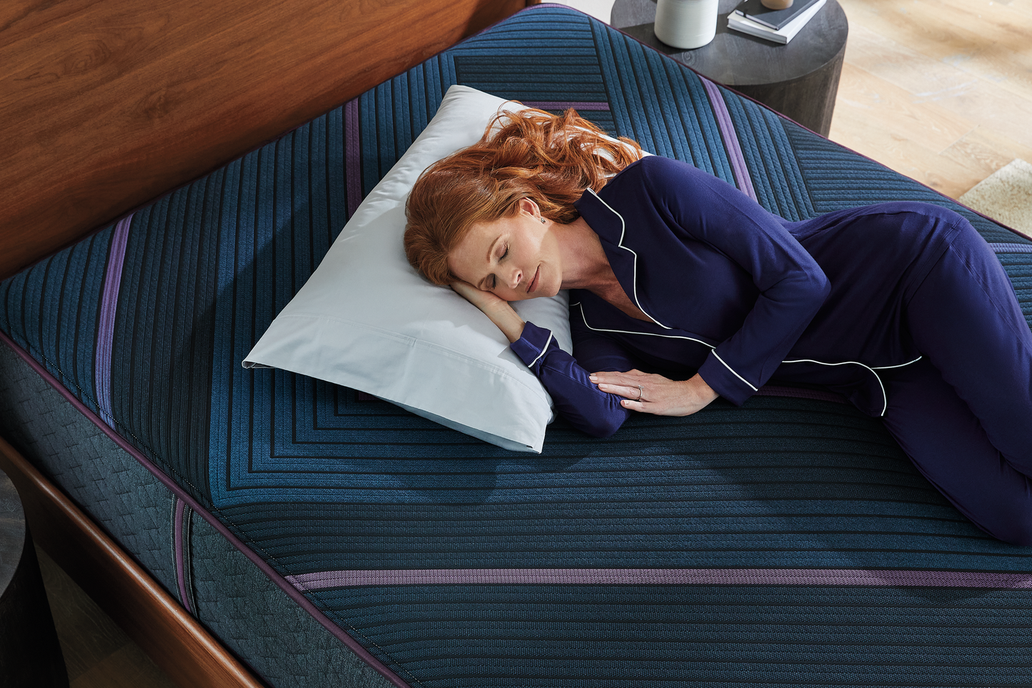 Beautyrest World Class Hybrid Level Three - Medium